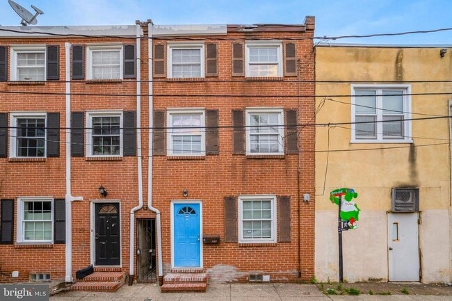 Primary Photo - 1127 N Lee St