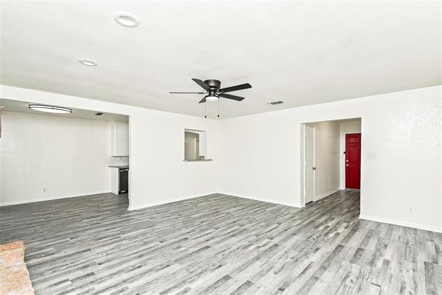 Building Photo - 308 Hickorywood St