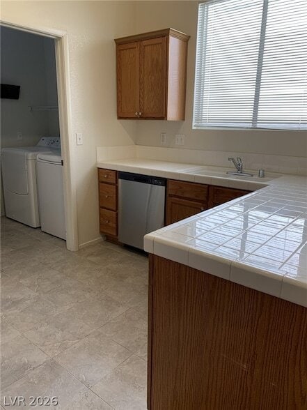 Building Photo - 1843 Thunder Mountain Dr