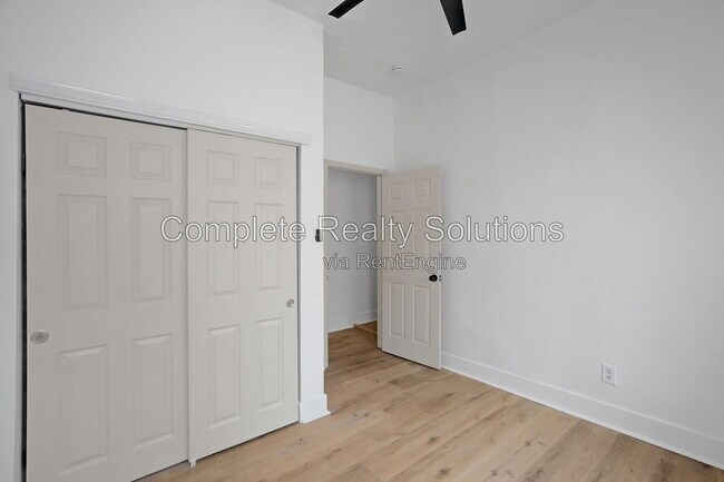 Building Photo - 2928 Texas Ave