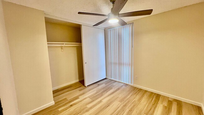 Building Photo - Move-In Ready Serra Mesa 3BR/2BA Condo, Newly Remodeled with Offstreet Parking