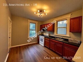 Building Photo - 314 Armstrong Ave