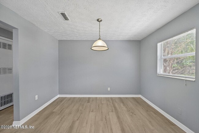 Building Photo - 8032 Lourdes Dr S