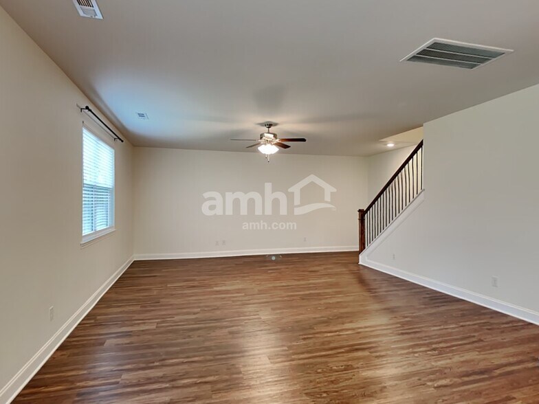 Building Photo - 4037 Birchfield Pl