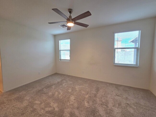 Building Photo - Beautiful 3-bed, 2-bath in North Cooper Canyon!