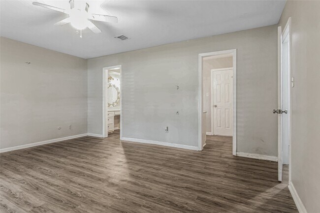 Building Photo - 1507 Sweet Grass Trail
