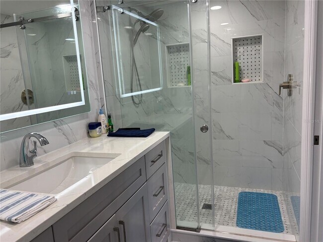 Building Photo - 1390 Gulf Blvd