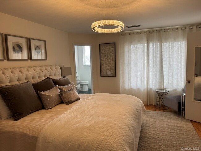 Building Photo - 7 B Orchard Beach Rd