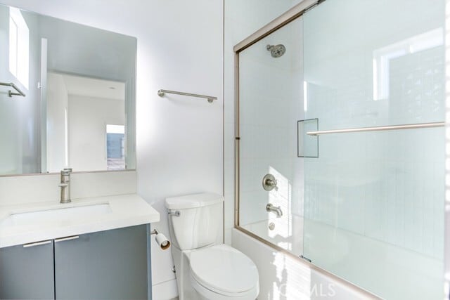 Building Photo - 11639 Burbank Blvd