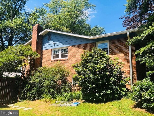 Building Photo - 11802 Enid Dr