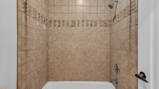 Building Photo - 1023 Via Fortuna