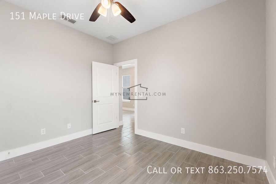 Building Photo - 151 Maple Dr