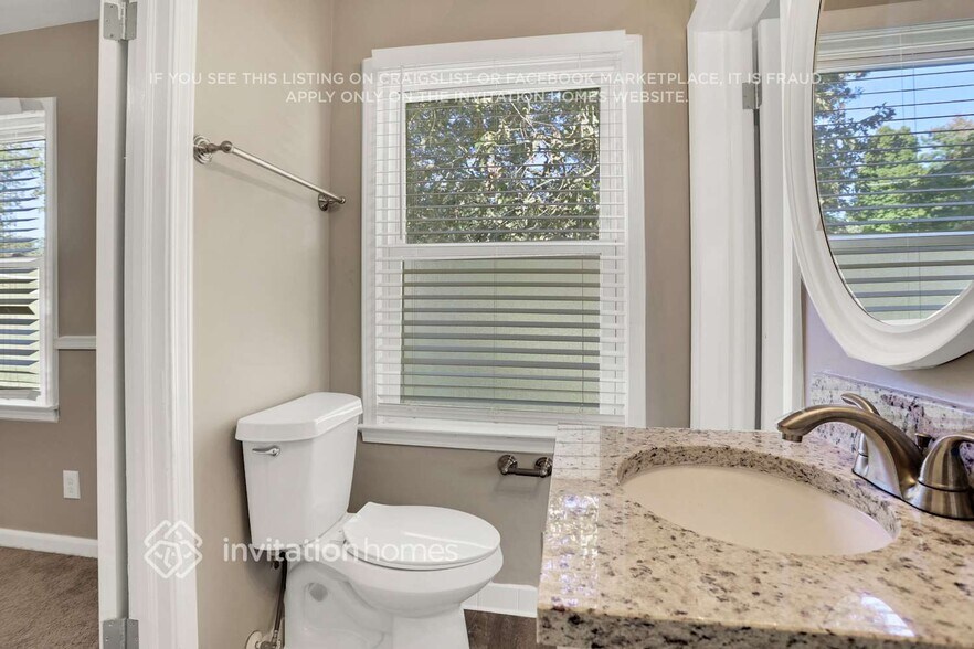 Building Photo - 6679 Chaparral Dr