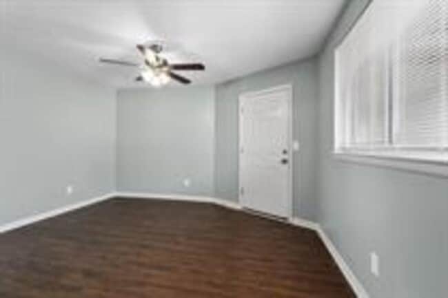 Building Photo - 4829 NW Homestead Terrace