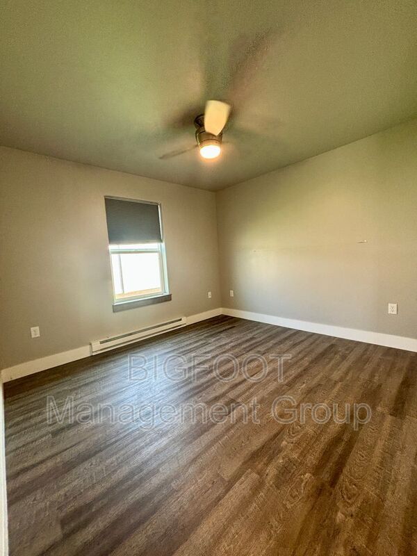 Building Photo - 7995 Avocet Dr