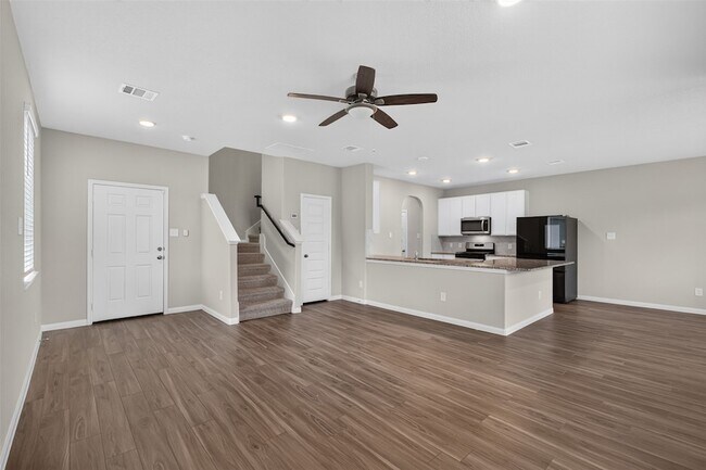 Building Photo - 2404 Shellcracker Dr