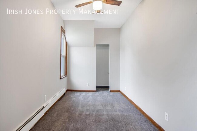 Building Photo - 138 Weimar St