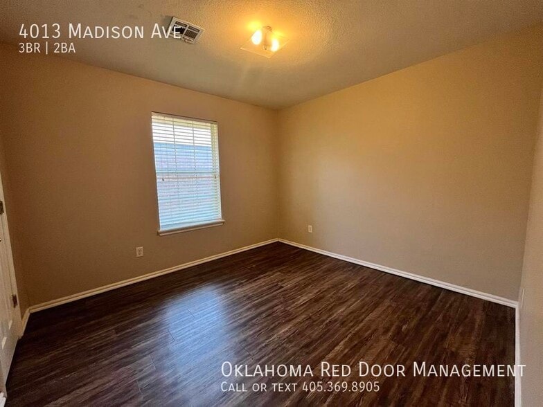 Building Photo - 4013 Madison Ave