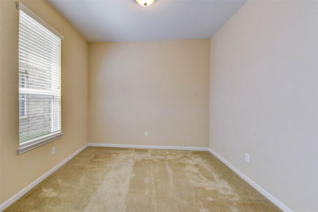 Building Photo - 13306 Misting Falls Ln