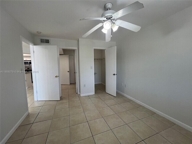 Building Photo - 15591 SW 105th Terrace