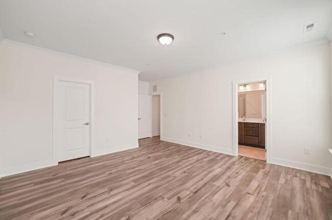 Building Photo - Modern, Spacious 2 Bed Townhome, Brier Creek Country Club, Golf course views!