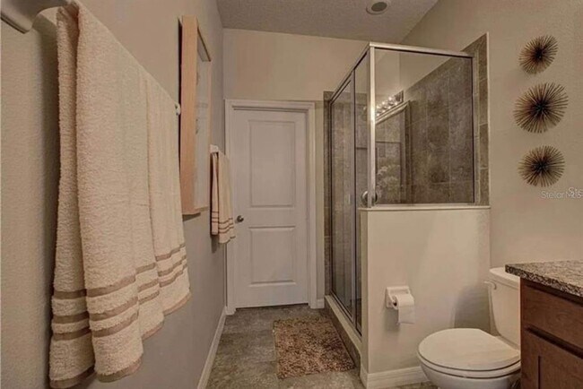 Building Photo - 8342 Enclave Way