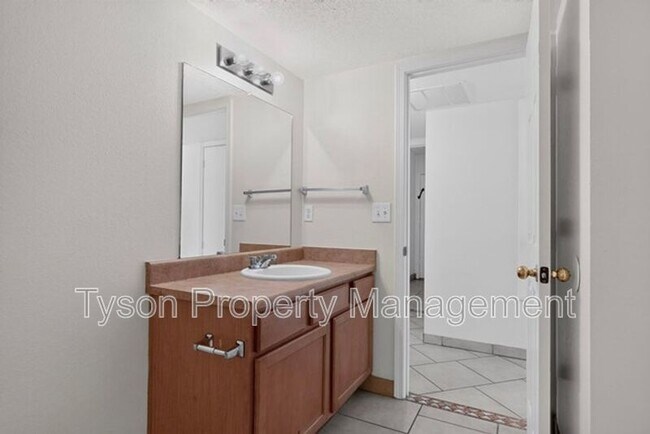 Building Photo - 6126 Costa Brava Ave NW
