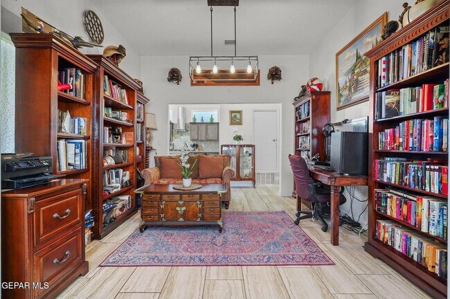 Building Photo - 14849 Sam Garcia Ave