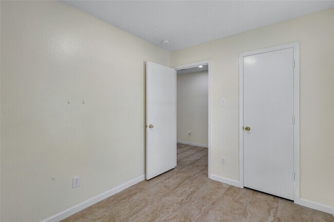 Building Photo - 1117 Willersley Ln