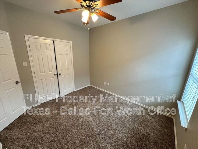 Building Photo - 5033 Caraway Dr
