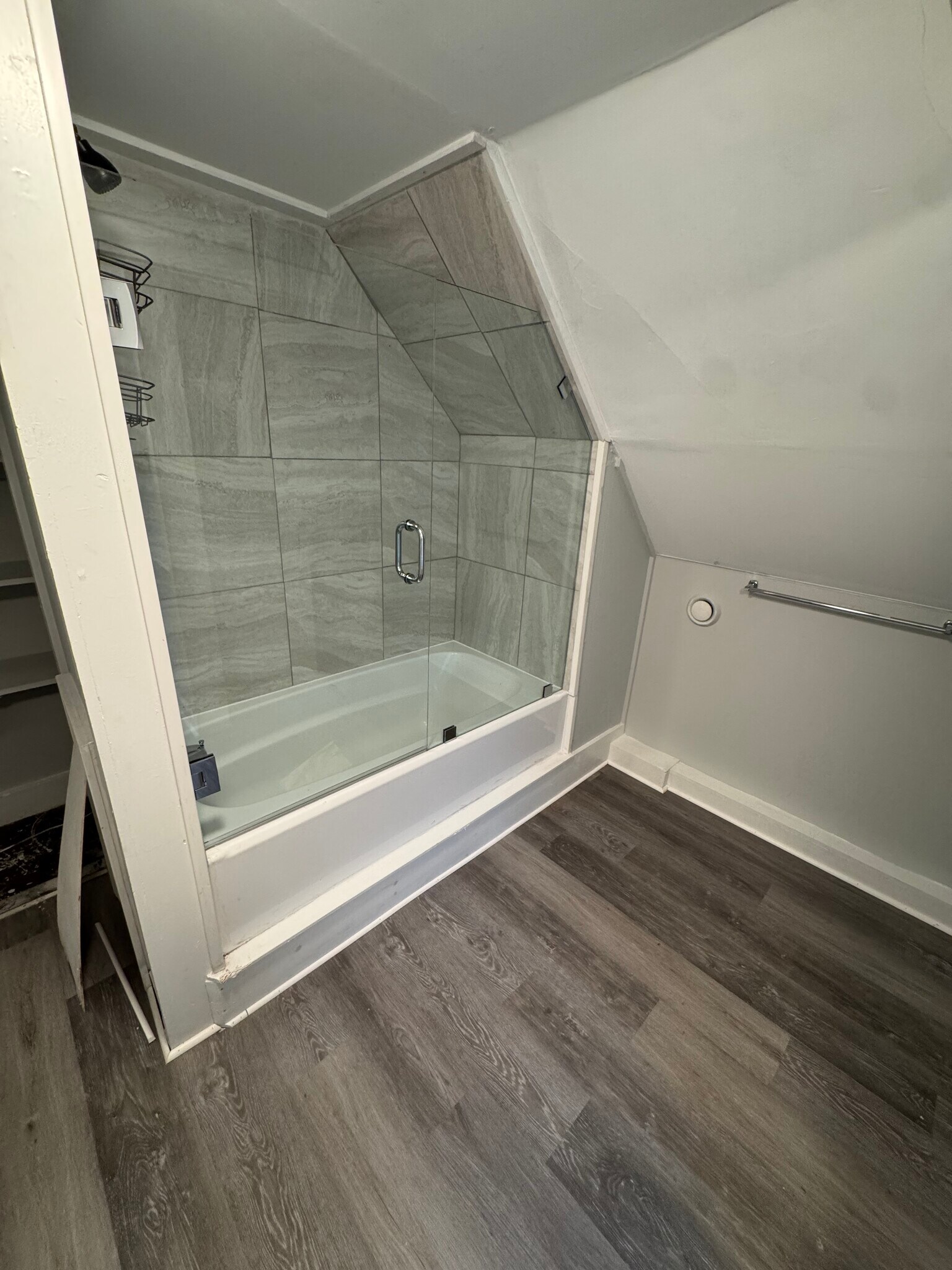 Building Photo - 177 Saint John St