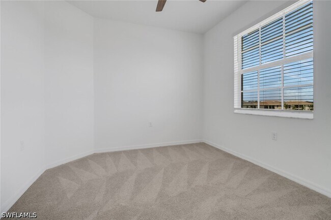 Building Photo - 5715 Double Eagle Cir
