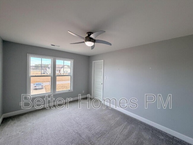 Building Photo - 9058 White Oak Hill Rd