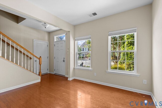 Building Photo - 3414 Avocado Dr
