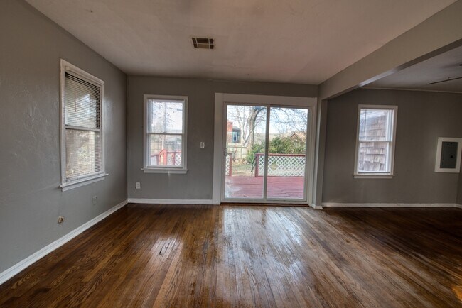 Building Photo - 2469 NW 36th Terrace