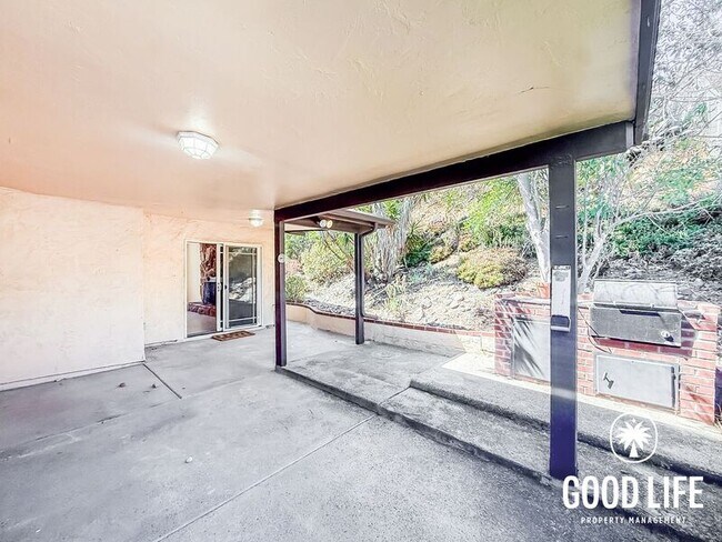 Building Photo - 15238 Calle Juanito