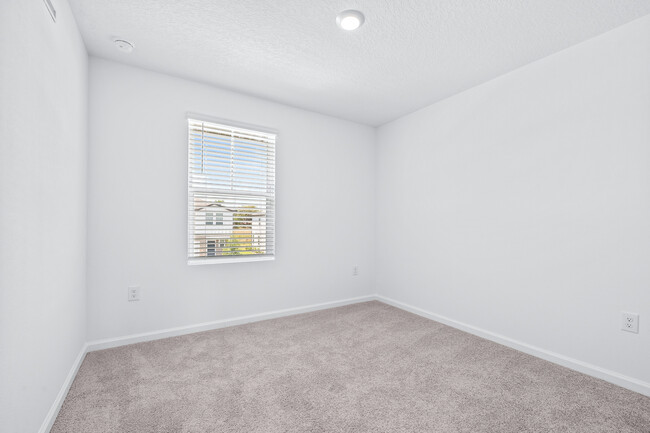 Building Photo - 3281 Vesara Dr