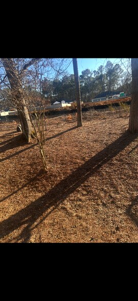 Building Photo - 8615 Kennesaw Mountain Dr