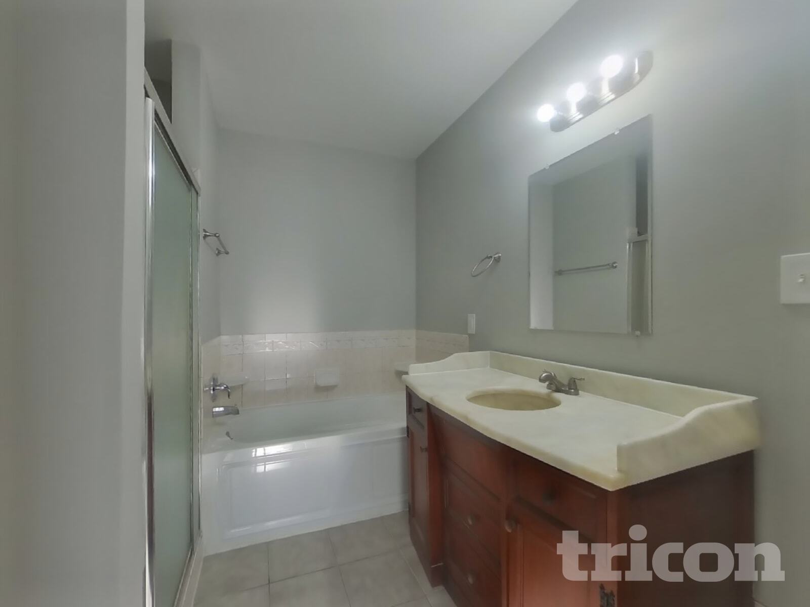 Building Photo - 1614 Thomas Rd