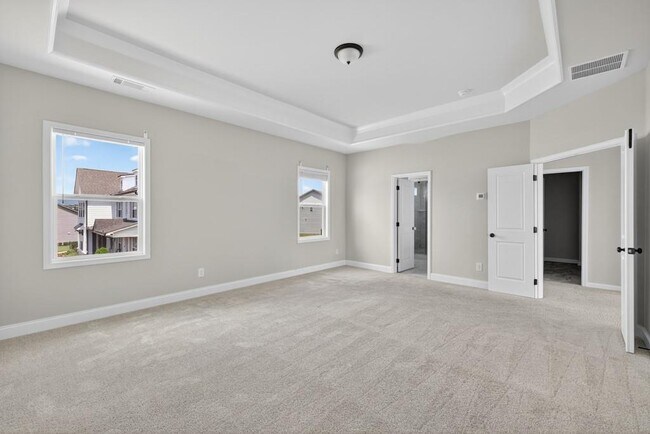 Building Photo - 4407 Silver Oak Dr SW