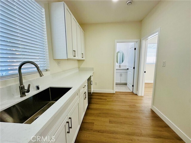 Building Photo - 17262 Ivy Ave