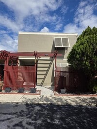 Building Photo - 10951 Cypress Rd