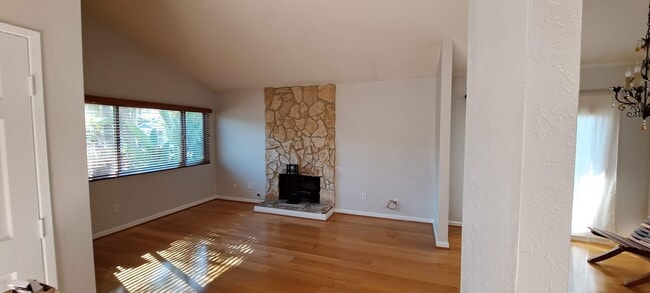 Building Photo - 5966 Quiet Slope Dr