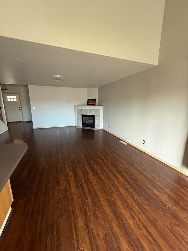 Building Photo - Taft Drive