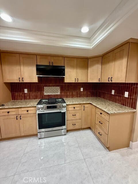 Building Photo - 972 Sandstone Dr