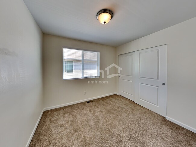 Building Photo - 19105 18th Ave Ct E