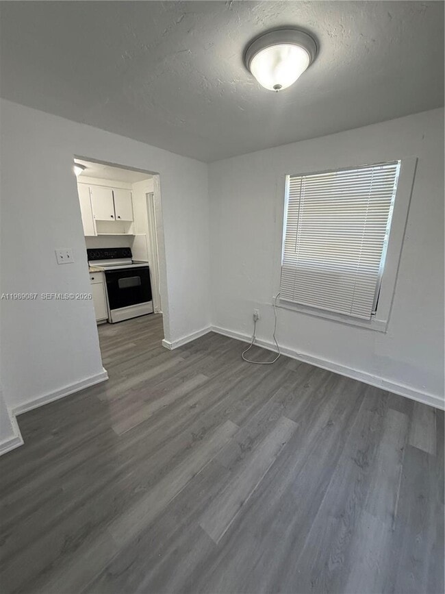 Building Photo - 1811 NW 84th St