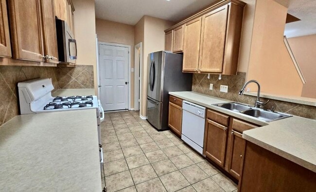 Building Photo - 12414 Jasmine Brook Ln