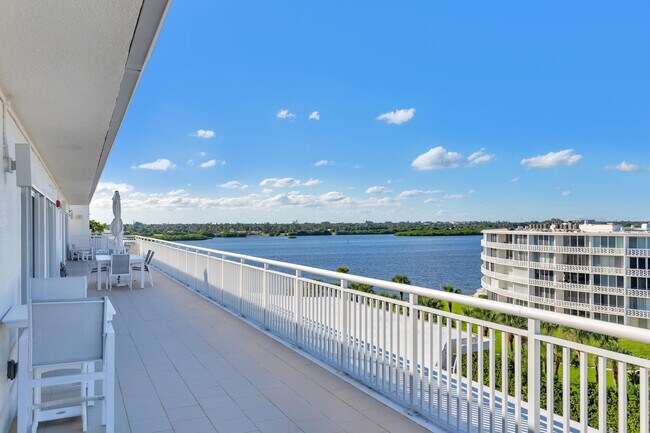 Building Photo - 2773 S Ocean Blvd
