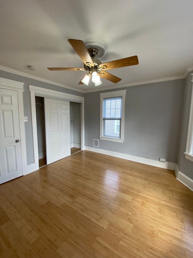 Building Photo - 64 Grove St